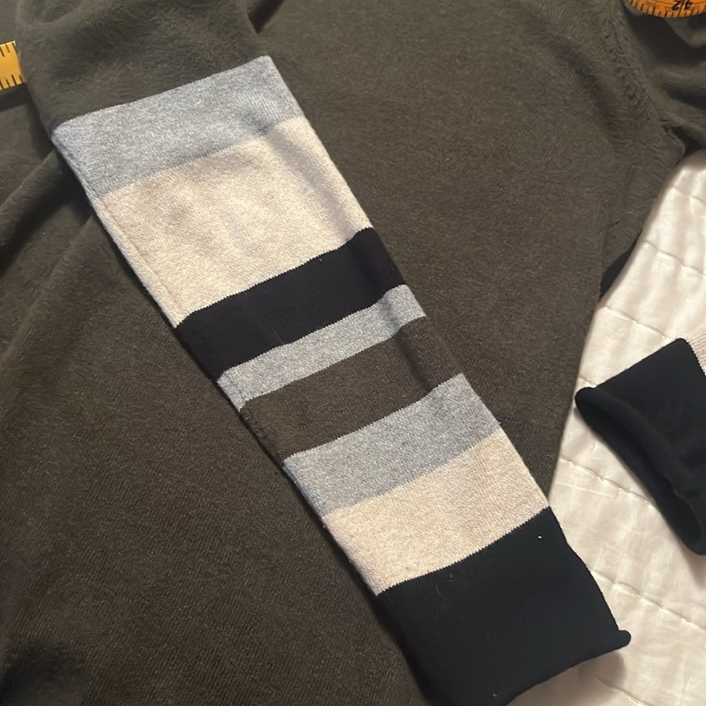 Lisa Todd Block Shock Colorblock Crewneck Cashmer… - image 3